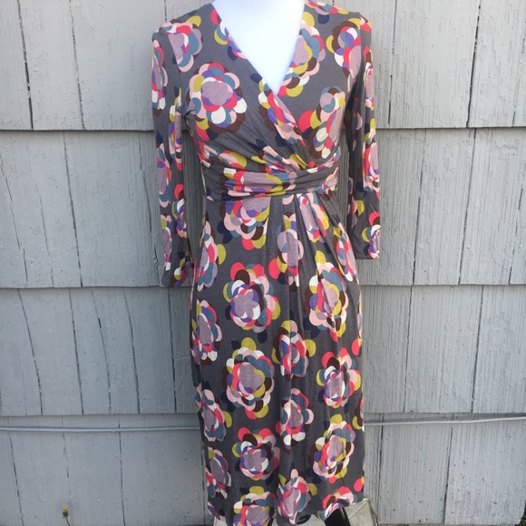 Boden Dresses & Skirts - Boden floral grey wrap top knit shift dress